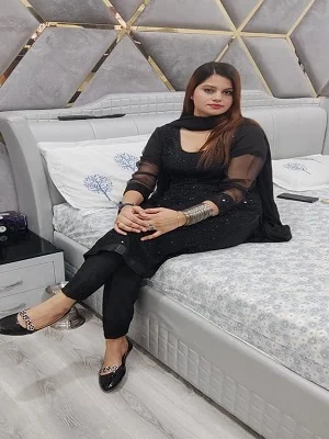 Call Girl in Gonda